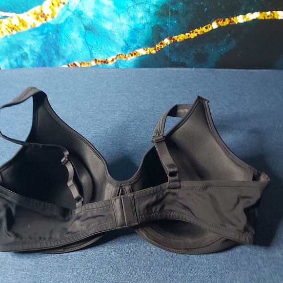 Hanes bra - Picture 4 of 10